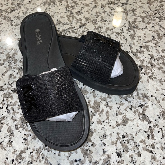 stores that sell birkenstock sandals near me